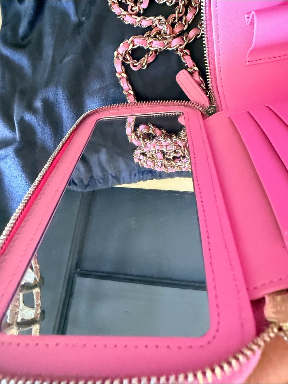Chanel 22S/22P Pink Quilted Lambskin Vanity on Chain | Microchipped & Authentic - Picture 10 of 12